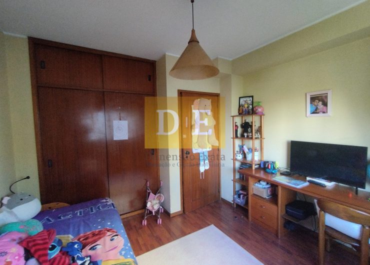 T-Quarto-B-2-1600x1200